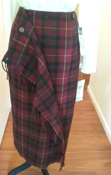 Dresses & Skirts - Nwt Wool, lined wrap tartan skirt